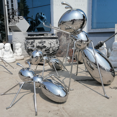 Stainless Steel Giant Ants Sculpture Mirror Metal Animal Cartoon Design Modern Art Outdoor Decoration Large