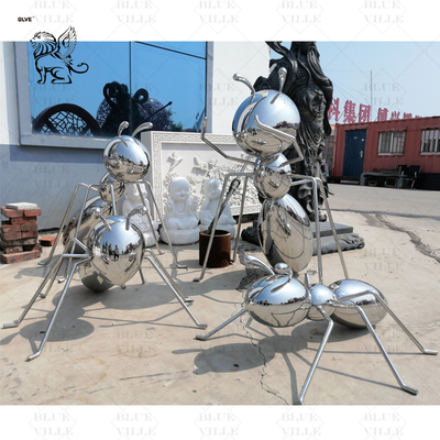 Stainless Steel Giant Ants Sculpture Mirror Metal Animal Cartoon Design Modern Art Outdoor Decoration Large
