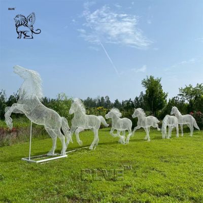 Stainless Steel Horse Wire Sculpture Metal Art Abstract Modern Park Decoration Custom